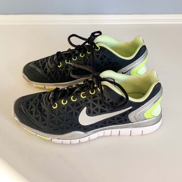 Nike Free 5 Women’s Running Shoes - Picture 4 of 8